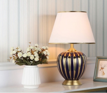 Đèn decor để bàn trang trí nội thất DB 022
